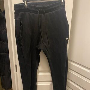 Nike Black Sweatpants with Elastic Waistband and Tapered Leg